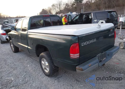 1999 Dodge Dakota Slt/Sport from USA, damaged, VIN 1B7GG22X9XS227198